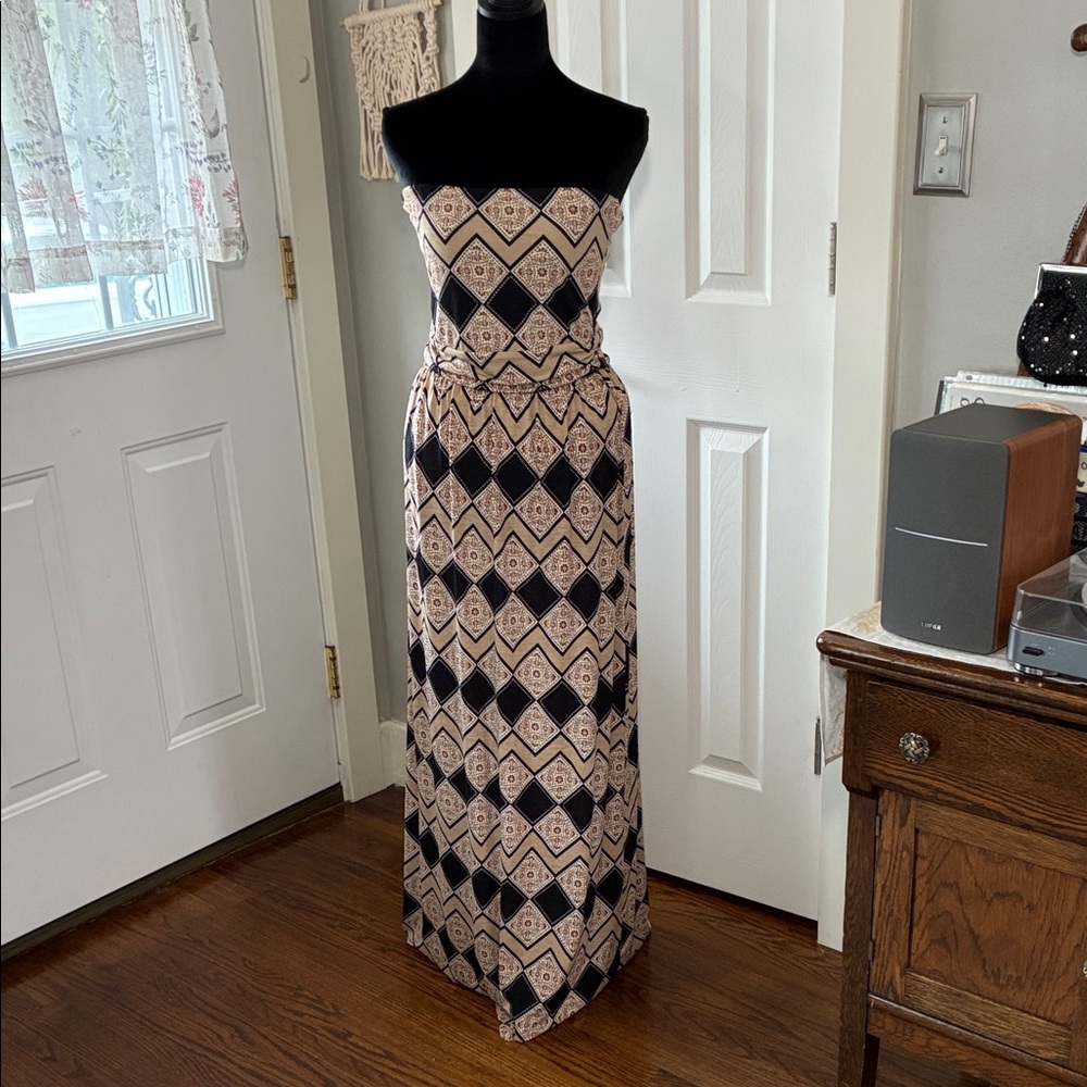Strapless Daniel Cremieux Maxi Dress in Black and Cream Diamond Print